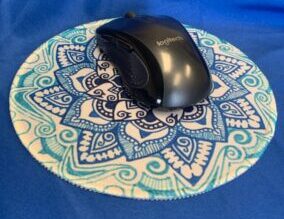 Ergonomic mouse and mouse pad Ergonomic mouse and pad